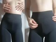 頂級擦邊正妹緊身瑜珈褲美乳挑逗